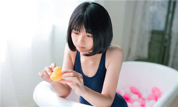 凤翔标题：全面解读供卵试管代怀生子费用，助力不孕不育家庭实现梦想